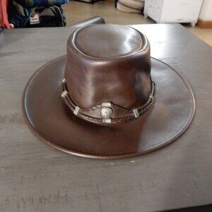 Women's Minnetonka Leather Hat